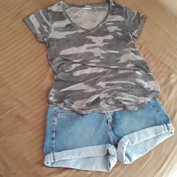 NWOT H & M High Waist Jean Shorts Sz 8 - Picture 8 of 11